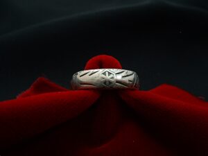 11 - Totenkopfring der SS