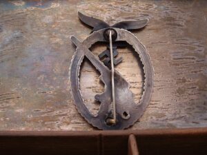 2 - Early Buntmetal Flak Badge by Hobacher - M539