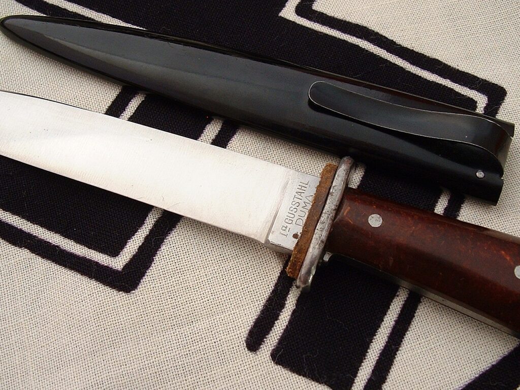 5 - WWII Wehrmacht Fighting Knife by Puma - D1180