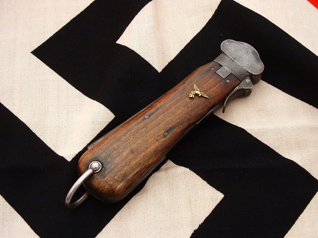1 - Wehrmacht Gravity Takedown Knife by Weyersberg - D1196