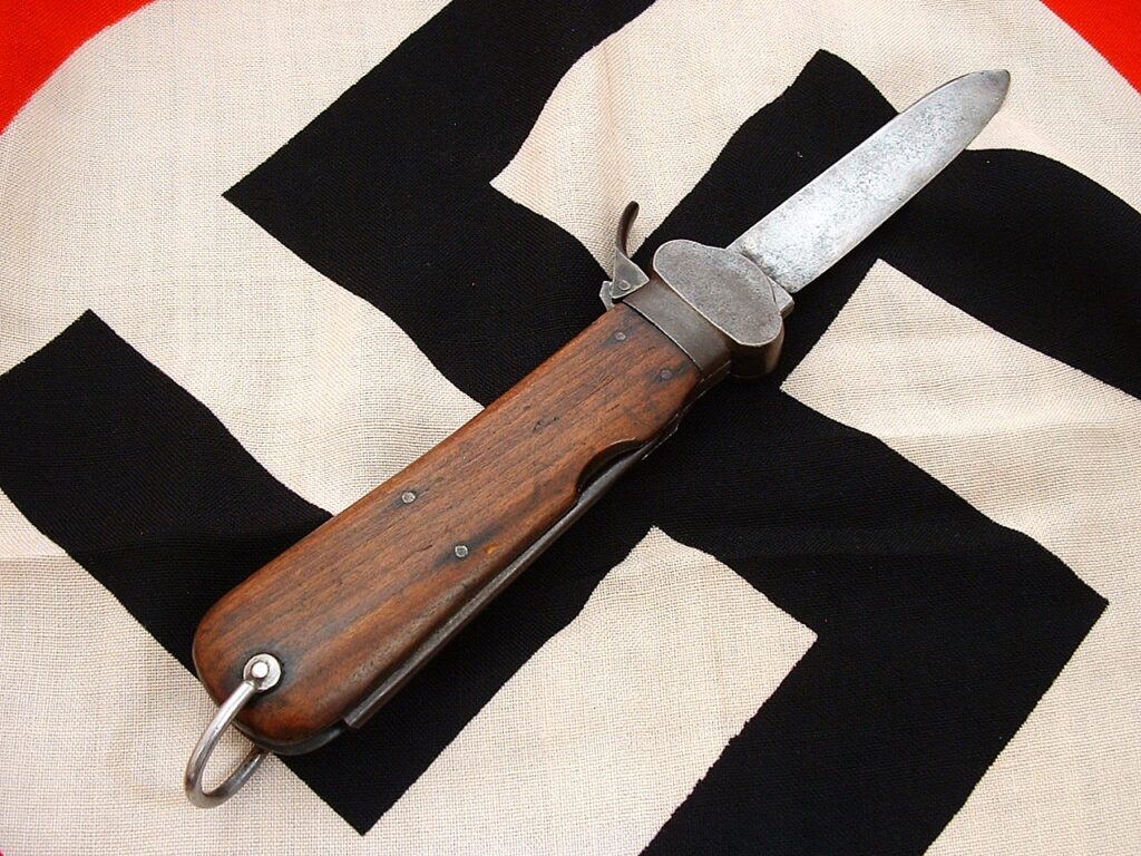 3 - Wehrmacht Gravity Takedown Knife by Weyersberg - D1196