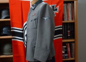 5 - Veteran Acquired SS Officer's Tunic & More - G269
