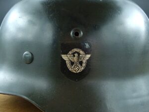 7 - M35 Double Decal Police by Nickelwerke - H226