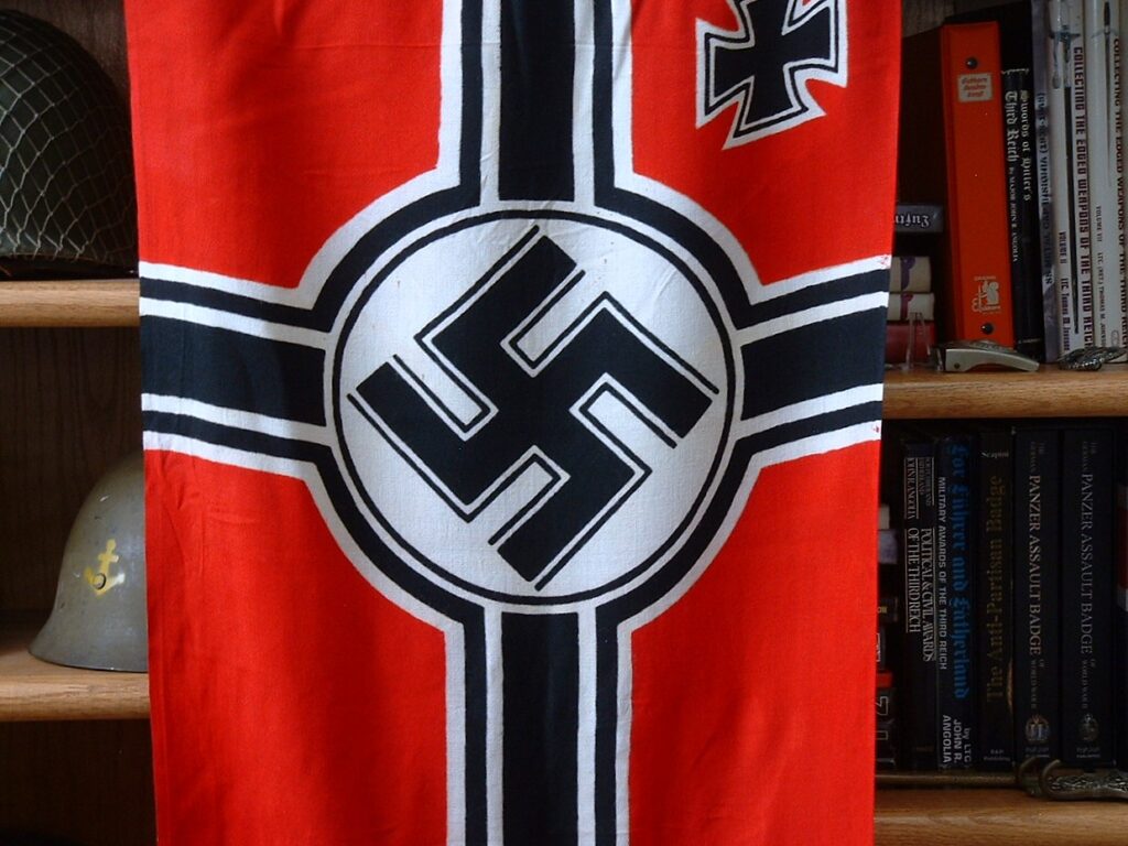 3 - U-Boat Size Battle Flag 50x85 - F210
