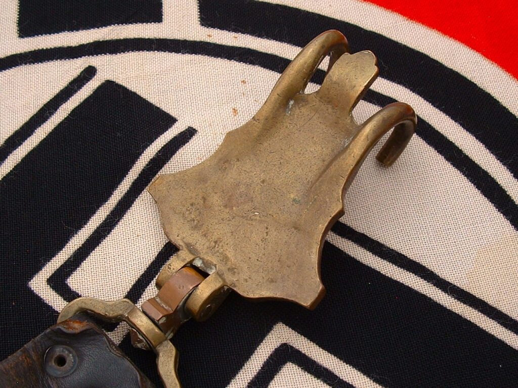 4 - NSDAPSA Drum Hanger - G270