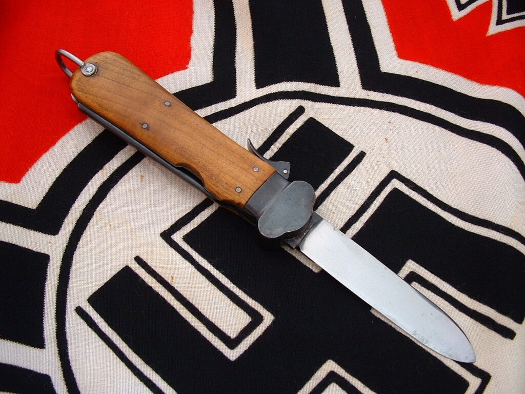 6 - Minty Type II Gravity Knife by Weyersberg - D1202