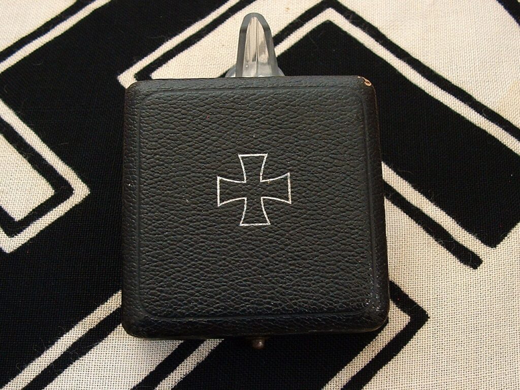 2 - Iron Cross 1st Class by Deumer - M550
