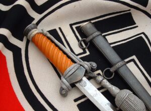 7 - Early Heer Officer's Dagger by Eickhorn - D1205