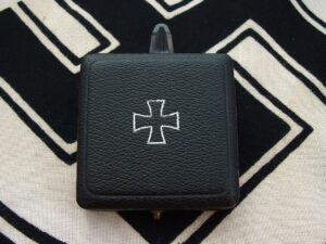 1 - 3rd Reich Iron Cross 1st Class by Deumer - M559