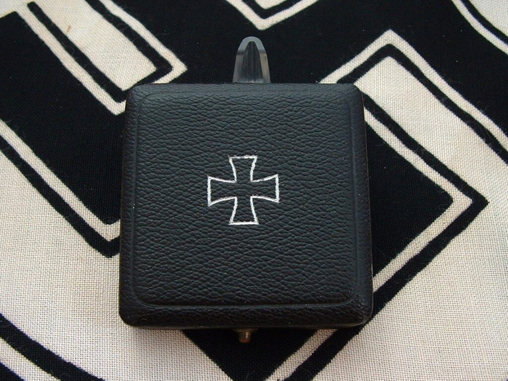 1 - 3rd Reich Iron Cross 1st Class by Deumer - M559