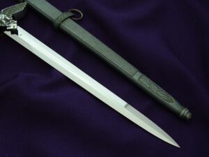 11 - Minty 2nd Model Luftwaffe Officer's Dagger by Eickhorn - D1206