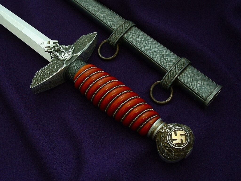 12 - Minty 2nd Model Luftwaffe Officer's Dagger by Eickhorn - D1206