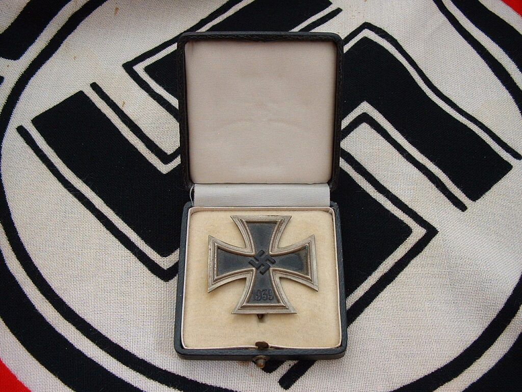 2 - 3rd Reich Iron Cross 1st Class by Deumer - M559