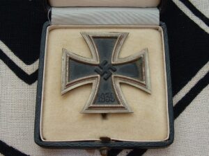 3 - 3rd Reich Iron Cross 1st Class by Deumer - M559