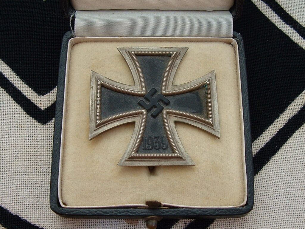 3 - 3rd Reich Iron Cross 1st Class by Deumer - M559