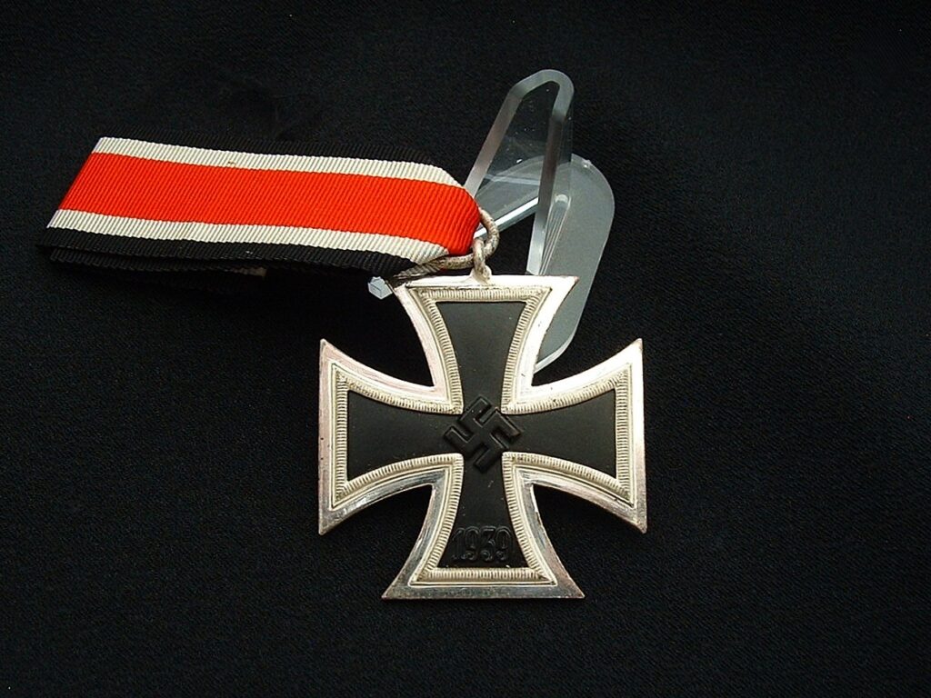 1 - Minty EK II by W&L - M562