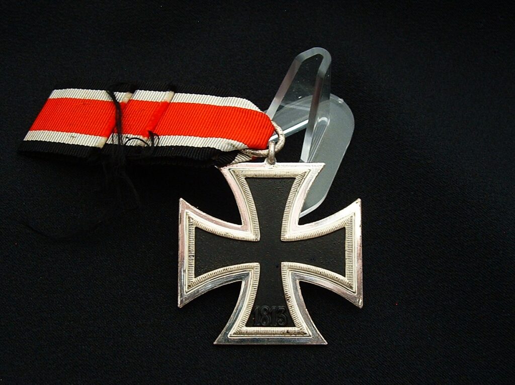 2 - Minty EK II by W&L - M562