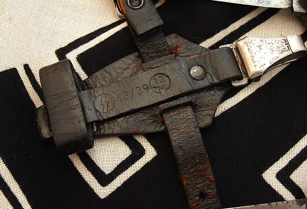 3 - SS Vertical Dagger Scabbard Hanger - A792