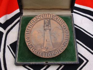 4 - German Shooting Association Table Medal - M561