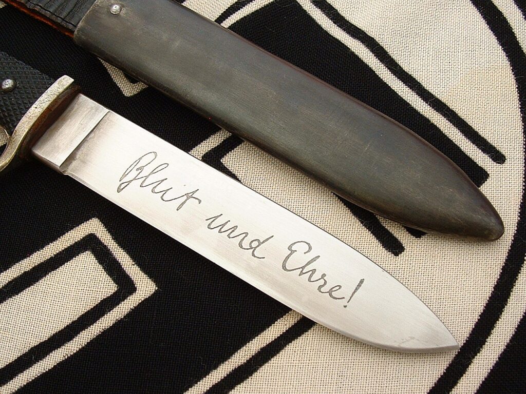 8 - Hitler Youth Knife w Motto by Grawisco - D1211
