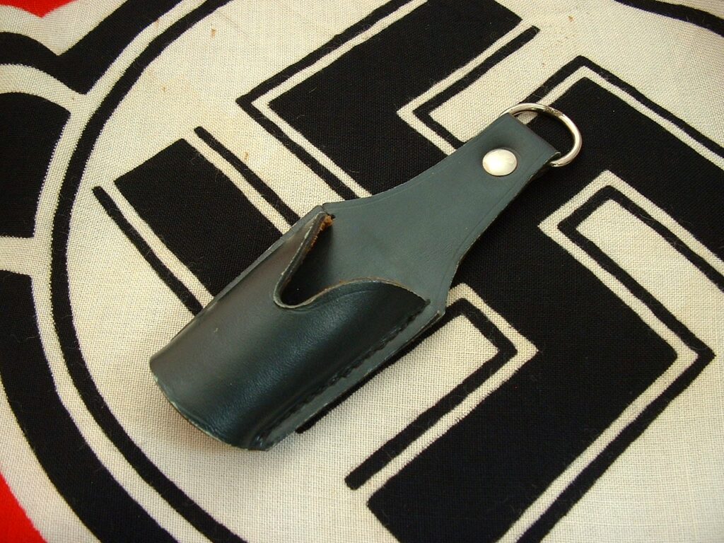 1 - Hirschfanger Dagger Hanger - A794