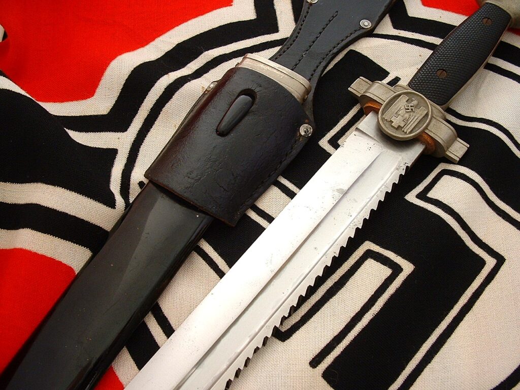 2 - Red Cross EM Hewer Complete - D1222