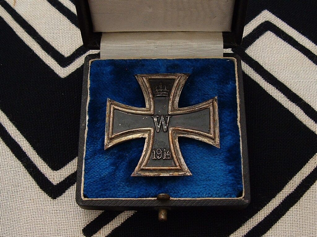 2 - WWI Iron Cross 1st Class by Königliches Münzamt Orden - M565