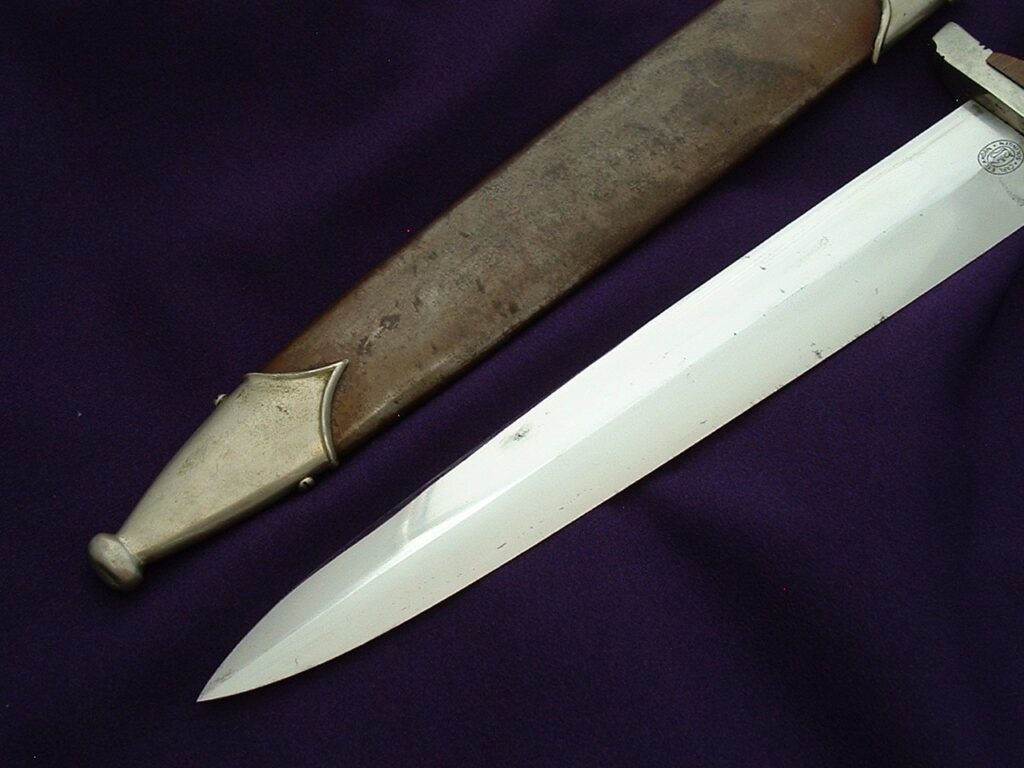 4 - Ground Rohm SA Honor Dagger by Eickhorn - D1215