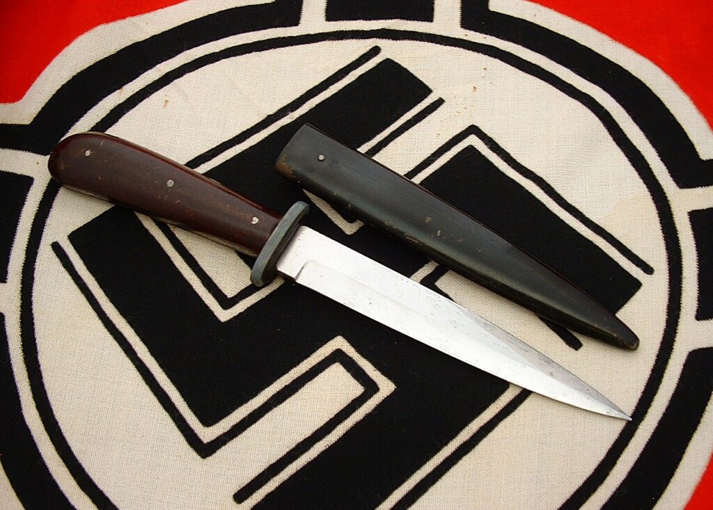 5 - Puma Fighting Knife - D1213