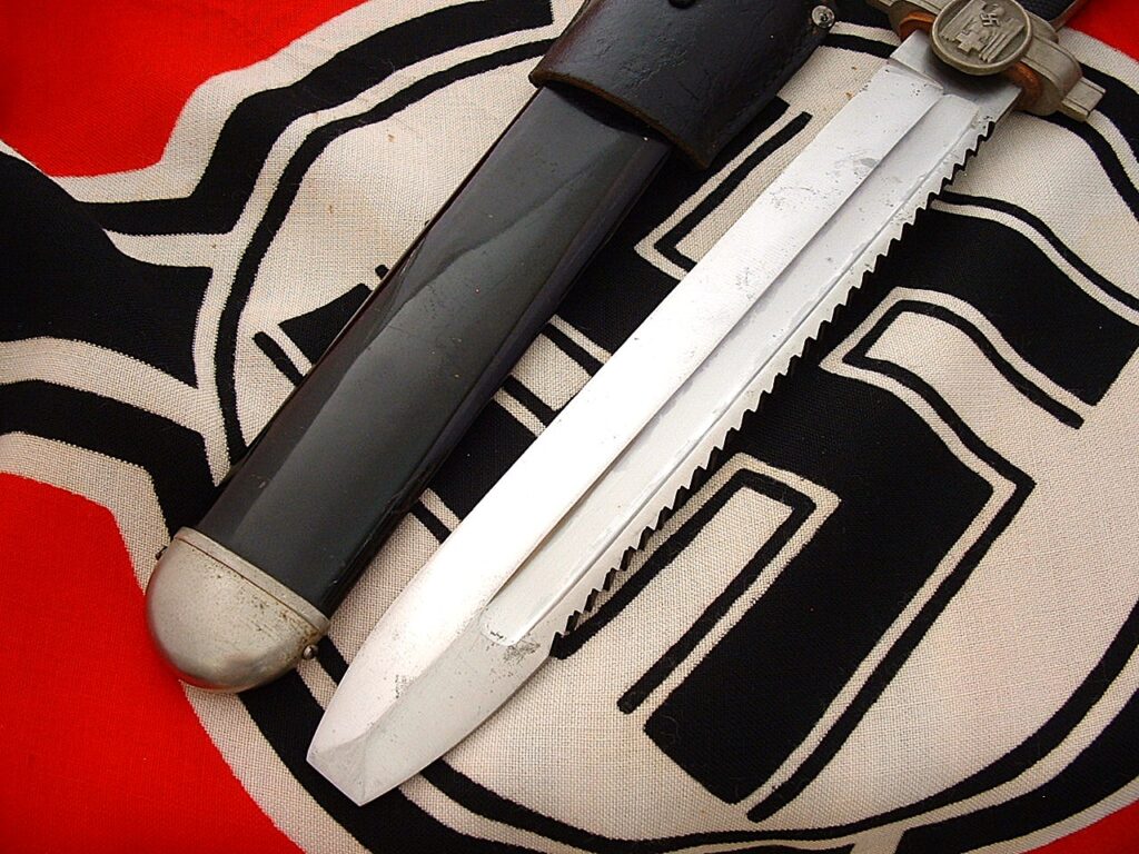 5 - Red Cross EM Hewer Complete - D1222