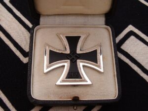 5 - Stunning Cased EKI by W&L - A567