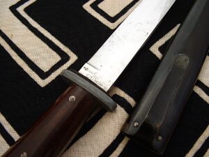 6 - Puma Fighting Knife - D1213