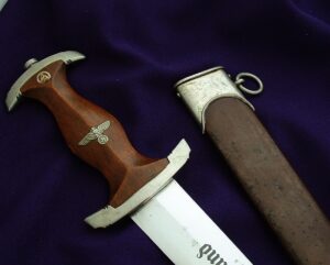 7 - Ground Rohm SA Honor Dagger by Eickhorn - D1215