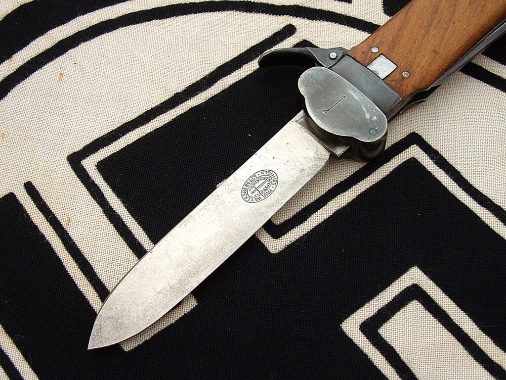 8 - FJ Takedown Gravity Knife by Weyersberg - D1212