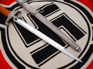 7 - Personalize Heer Dagger to a Major by Eickhorn - D1224