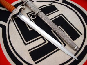 8 - Personalize Heer Dagger to a Major by Eickhorn - D1224