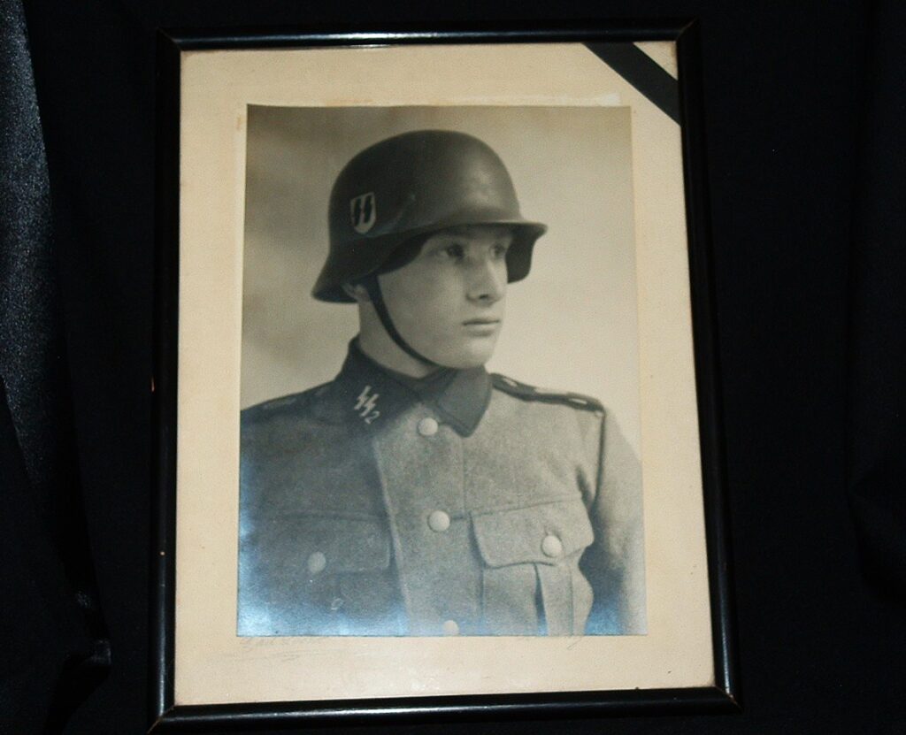 1 - Period Framed SS Soldier Photo - RC144