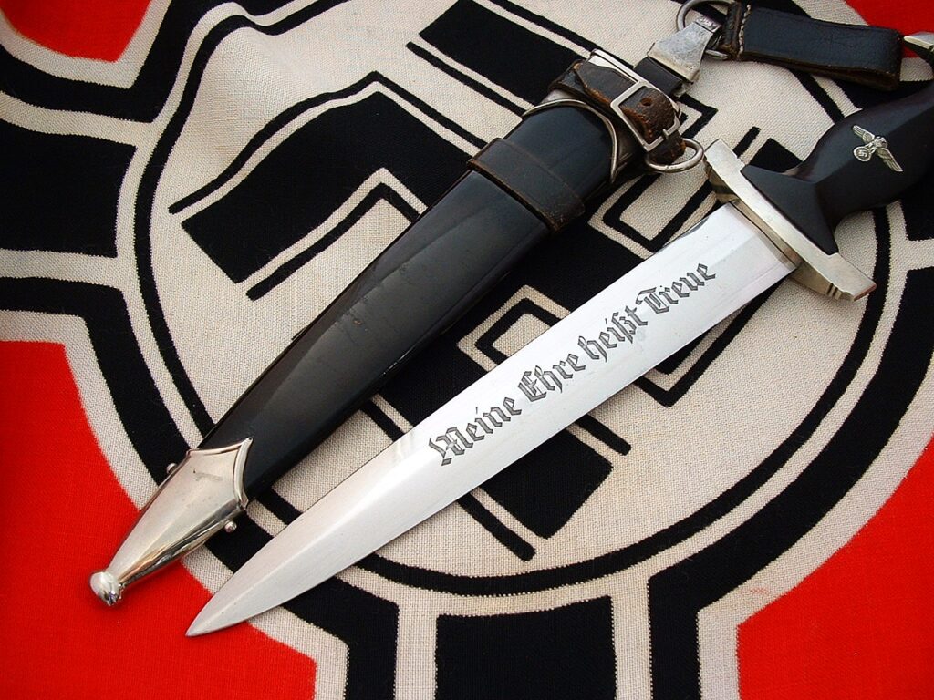 2 - Rare Early Personalized SS M33 Maker by Shuttlehoffer - RC138