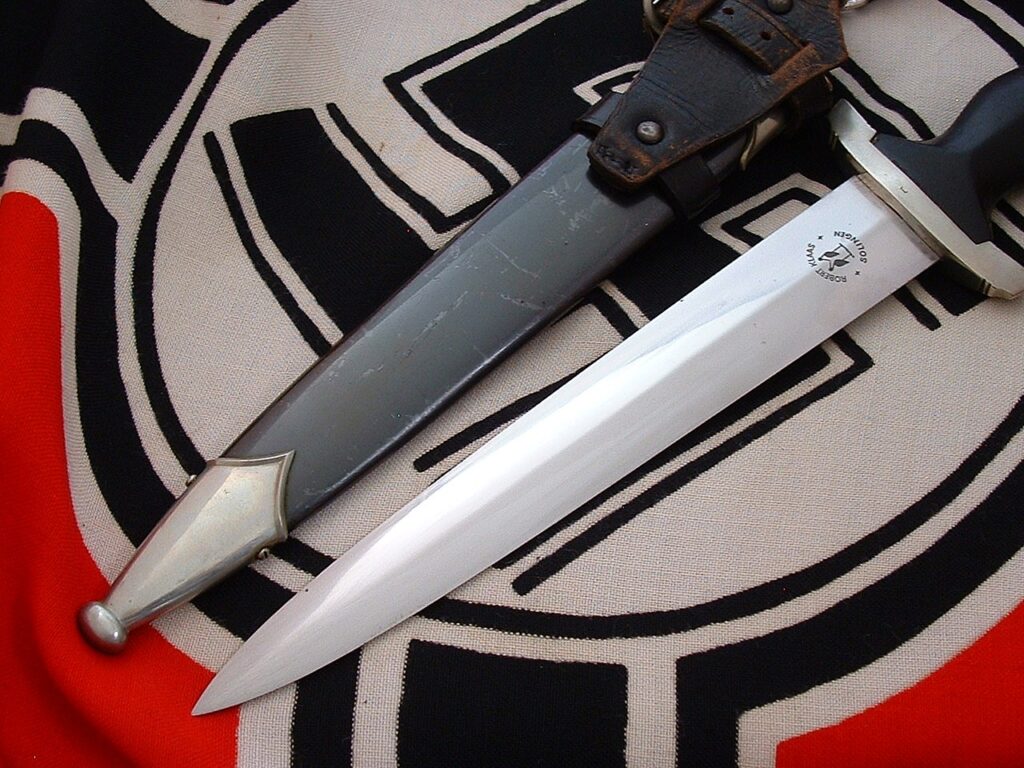 3 - Minty M33 SS Dagger by Klaas - RC146