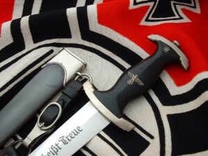 4 - Early Mint M33 SS Dagger by 12034 - RC129