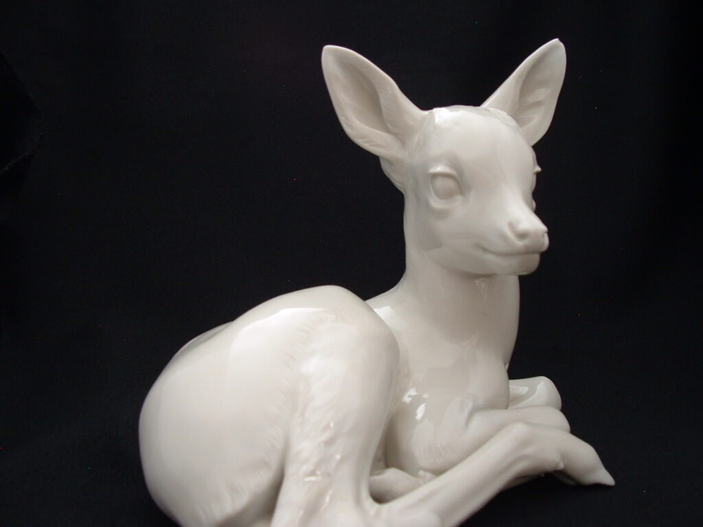 4 - SS Allach Lying Fawn - RC133