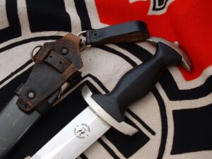 5 - Minty M33 SS Dagger by Klaas - RC146