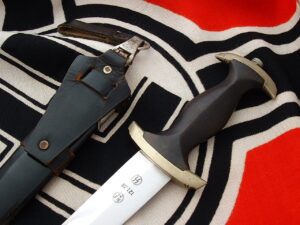 5 - Rare Mid Period M33 SS Dagger by RZM 12138 - RC124