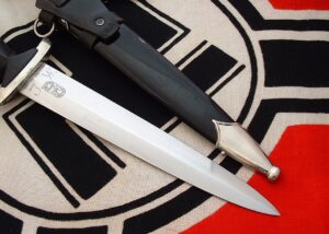 9 - Rare Early Personalized SS M33 Maker by Shuttlehoffer - RC138