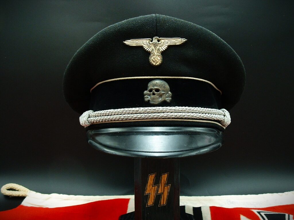 1 - Allgemeine SS Officer's Visor - RC149