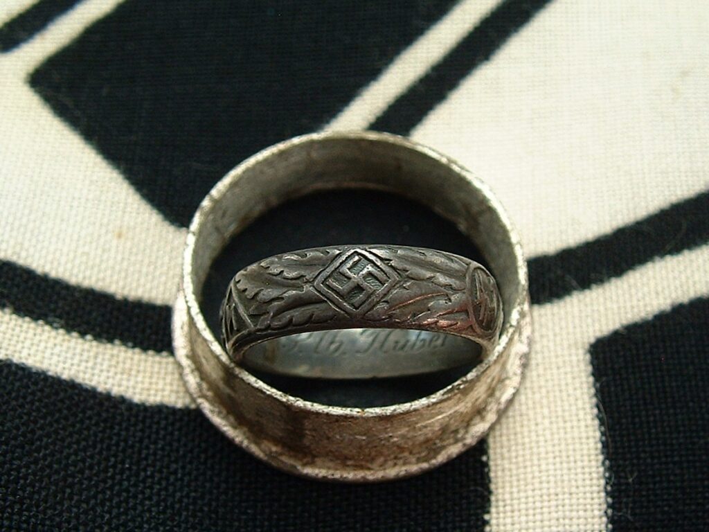 29 - Herder Full Rohm SS & Honor Ring to Same Recipient