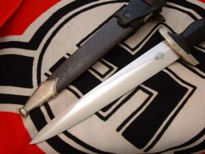 3 - Wonderful Boker M33 SS Dagger - RC152