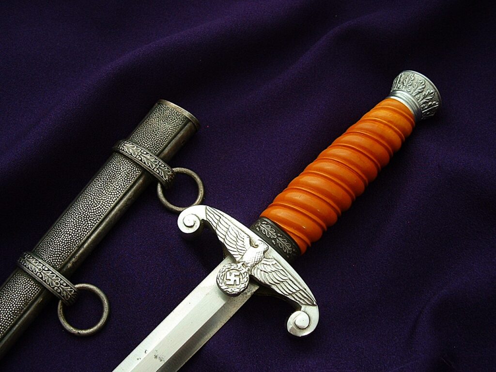1 - Army Officer's Dagger by Puma - D1230