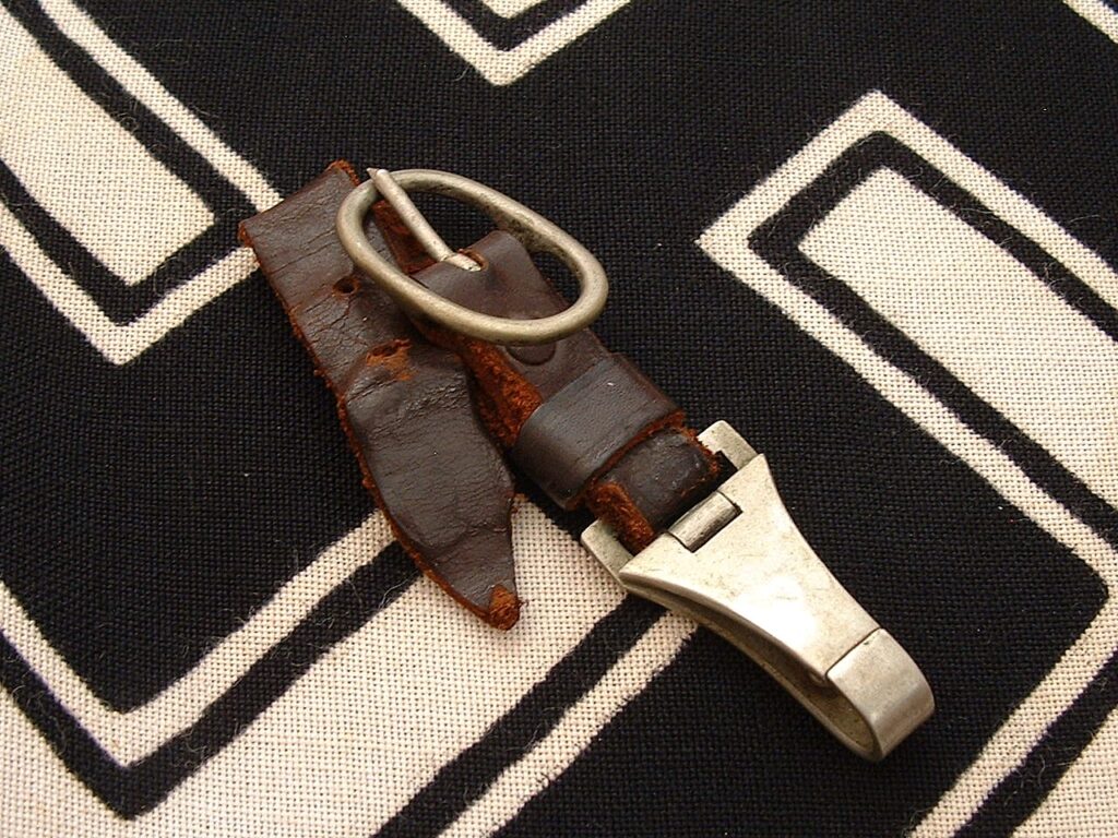 1 - Early SA Dagger Hanger - A799