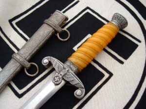 1 - Glass Grip Army Officer's Dagger by E. Pack - D1243